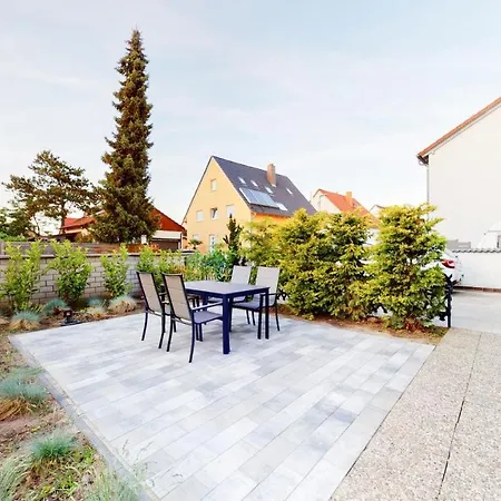 Lägenhet Fuer 2 - Parkplatz - Kueche - Terrasse