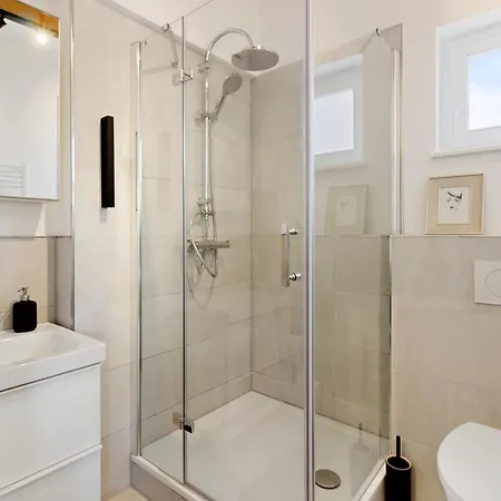 Fuer 2 - Parkplatz - Kueche - Terrasse Apartament Spira