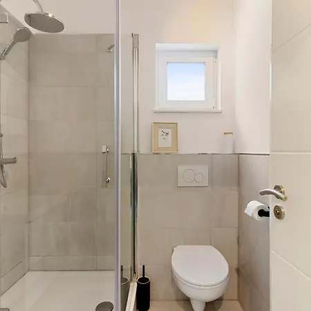 Fuer 2 - Parkplatz - Kueche - Terrasse Daire