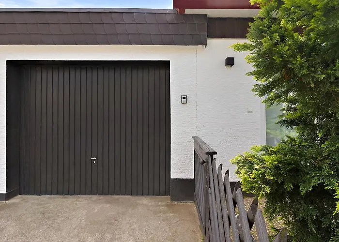 Fuer 2 - Parkplatz - Kueche - Terrasse شقة